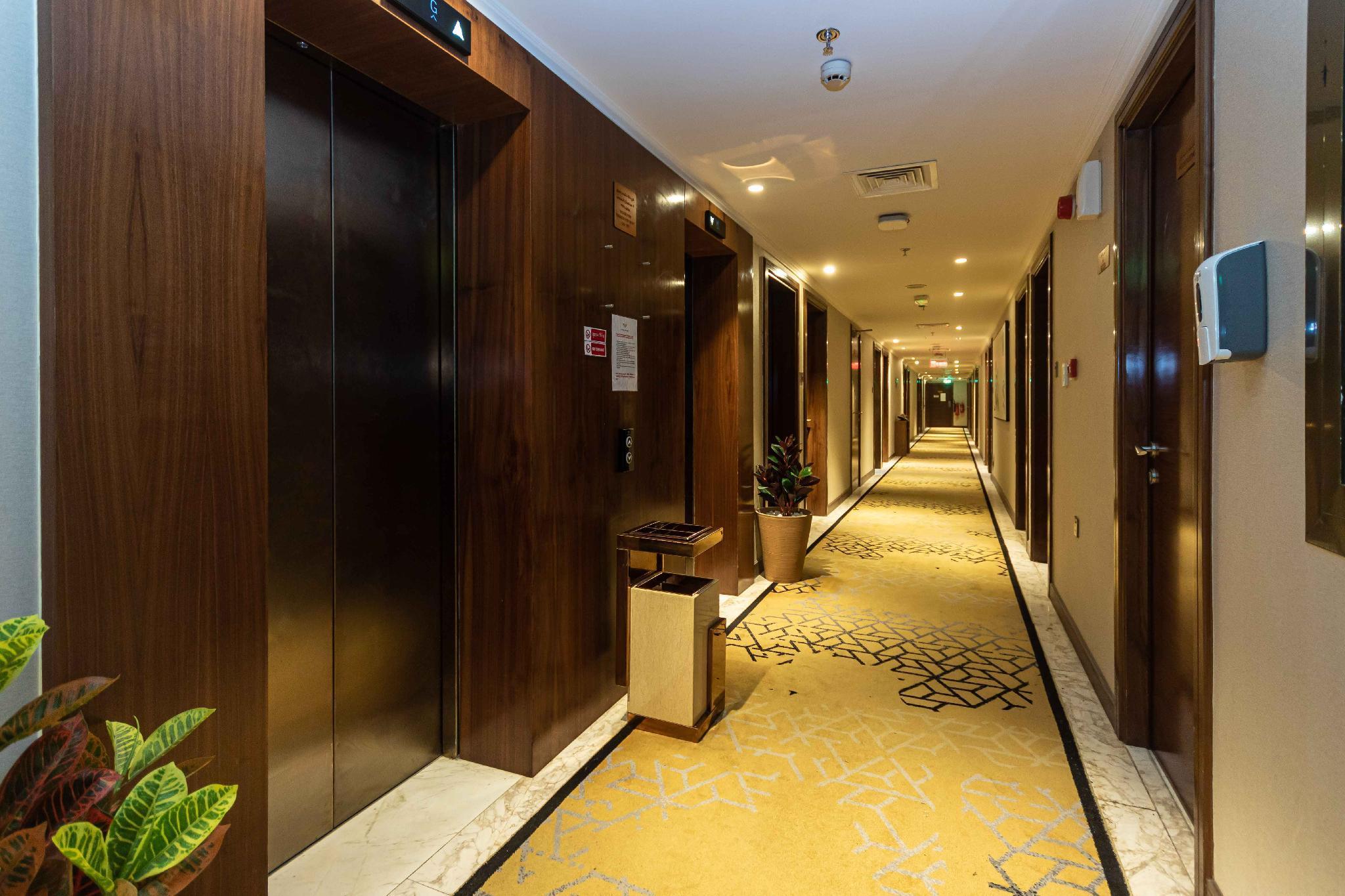 Le Wana Hotel Dubaj Zewnętrze zdjęcie