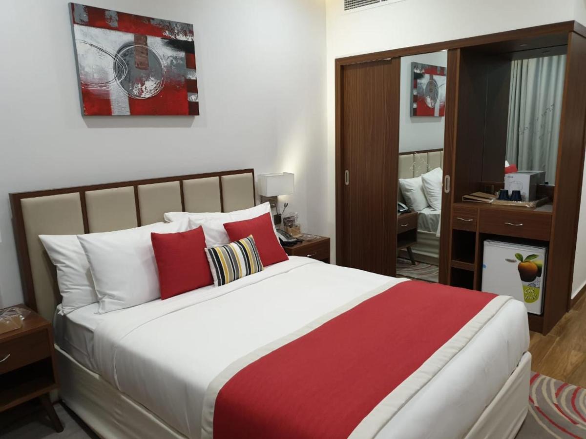 Le Wana Hotel Dubaj Zewnętrze zdjęcie